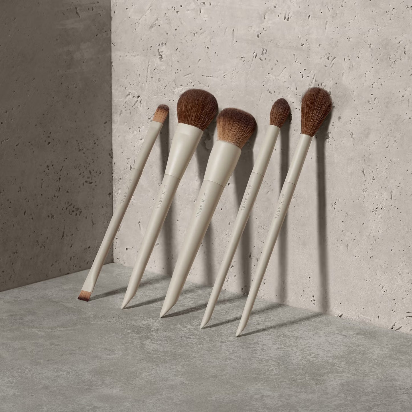 Morphe X Ariel A58 Cream Contour Brush