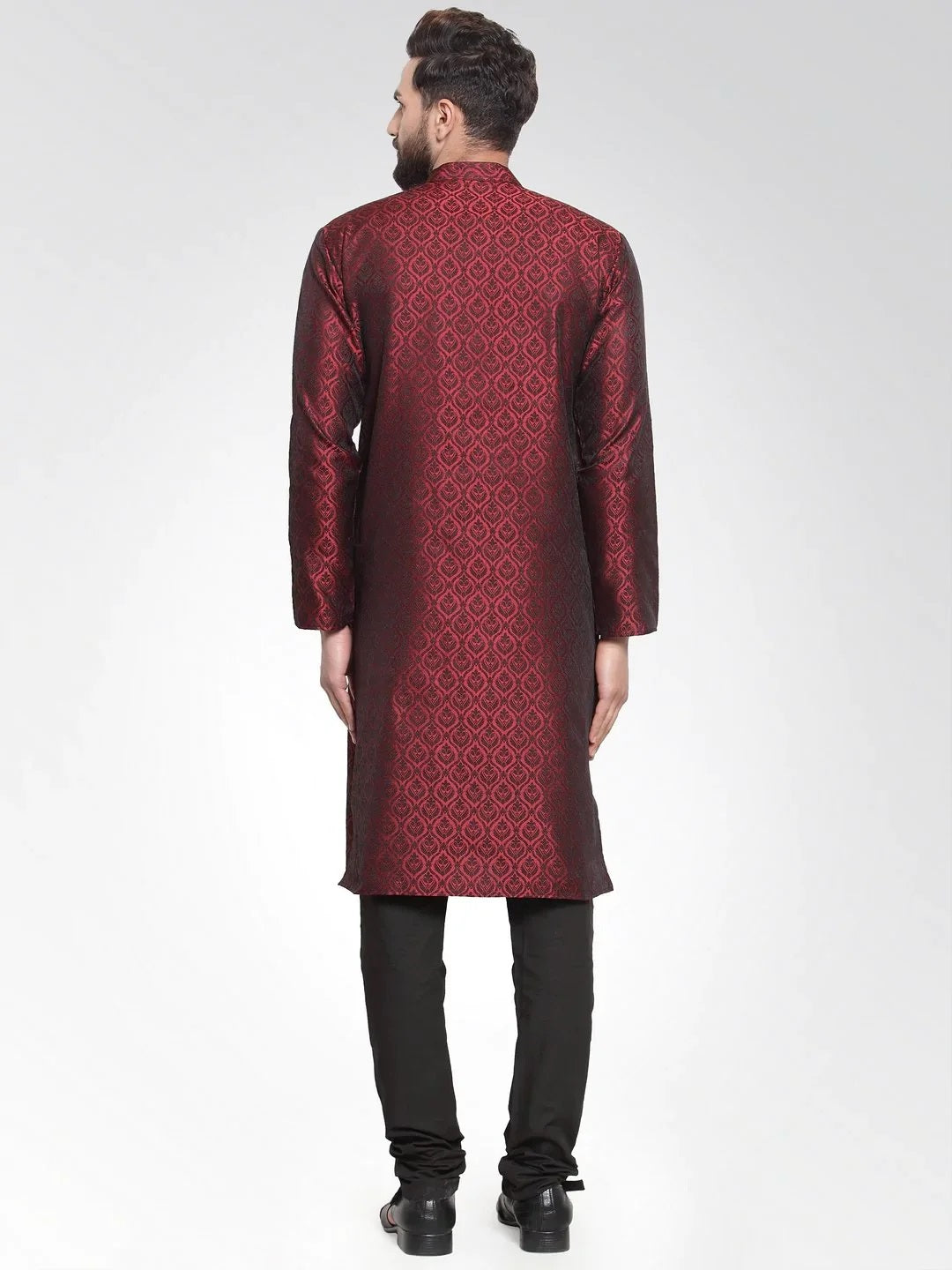 Men Maroon-Colored & Black Self Design Kurta Only