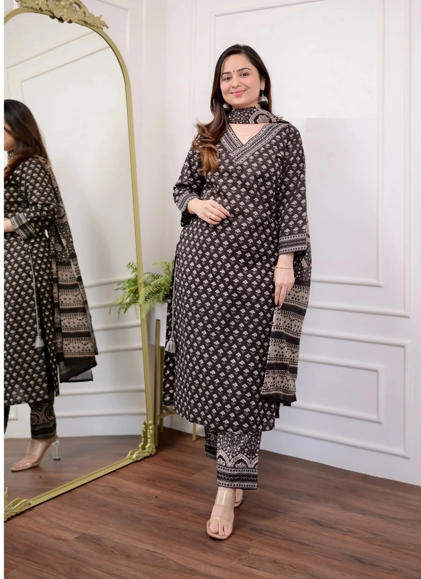 Women Party Wear Flower Printed Kurta With Pant And Dupatta Set (Black)