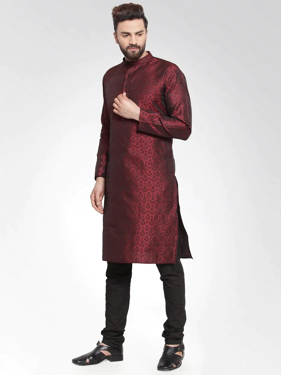 Men Maroon-Colored & Black Self Design Kurta Only