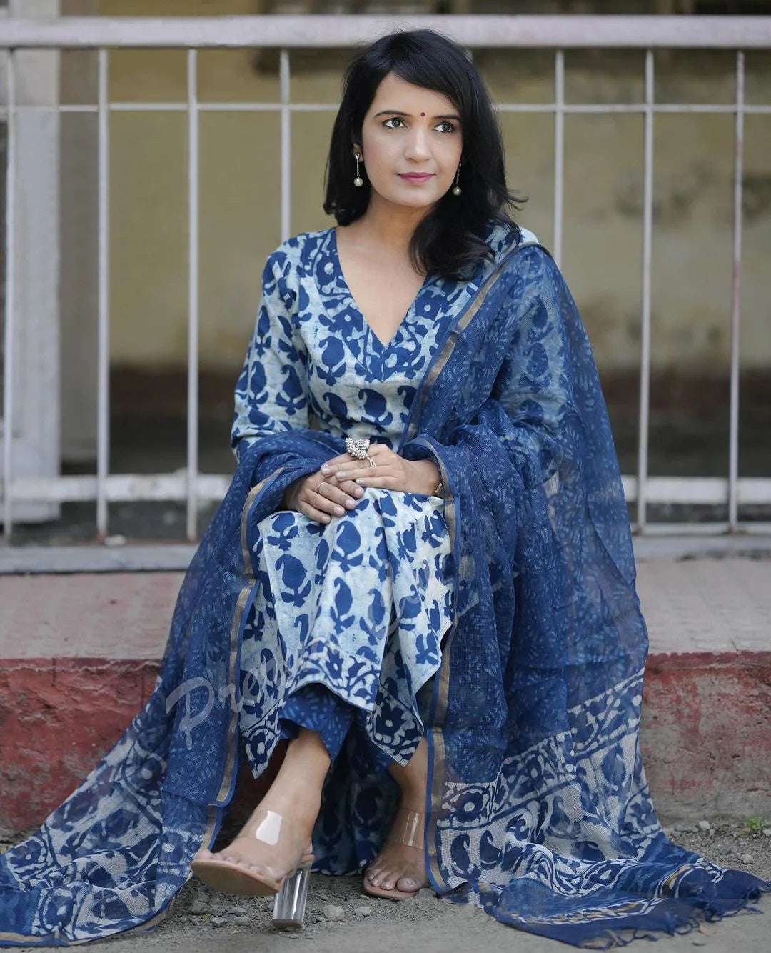 Women Party Wear Flower Printed Kurta With Pant And Dupatta Set (Blue)