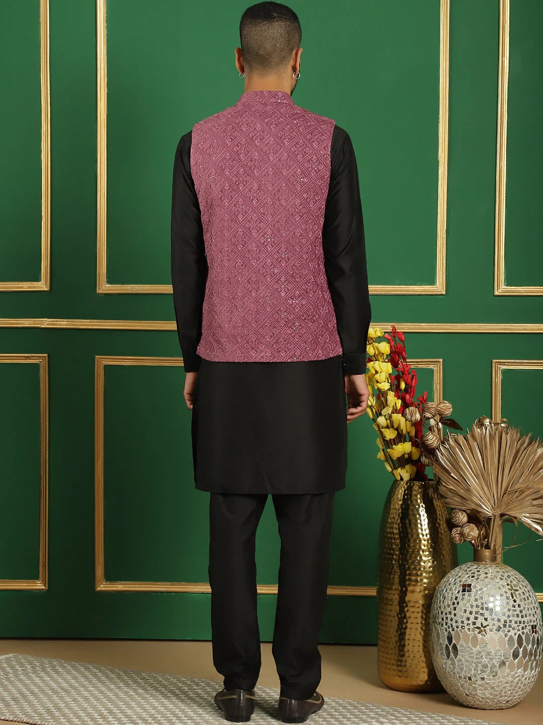 Men'S Velvet Nehru Jacket With Solid Kurta Pyjama