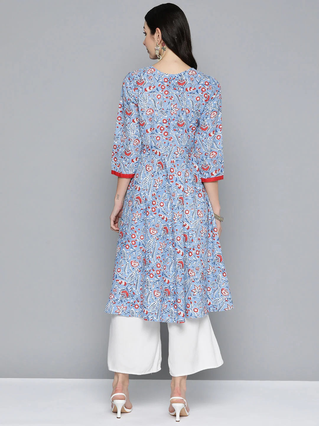 Women Blue Floral Printed Anarkali Kurta