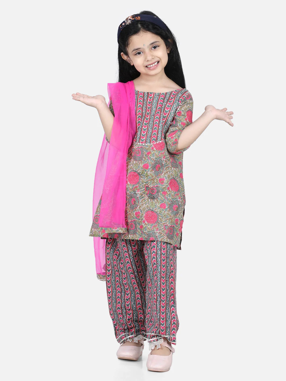 Pure Cotton Printed Kurti With Pant For Girls- Green