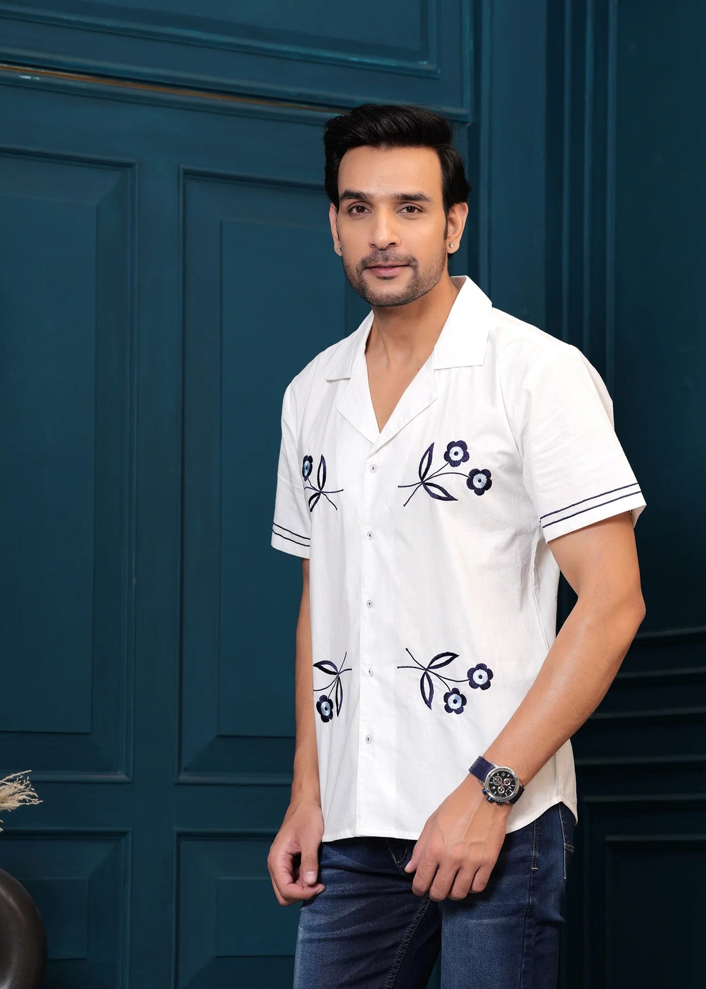 Men White Beach Pattern Embroidered Cotton Half Sleeves Shirt