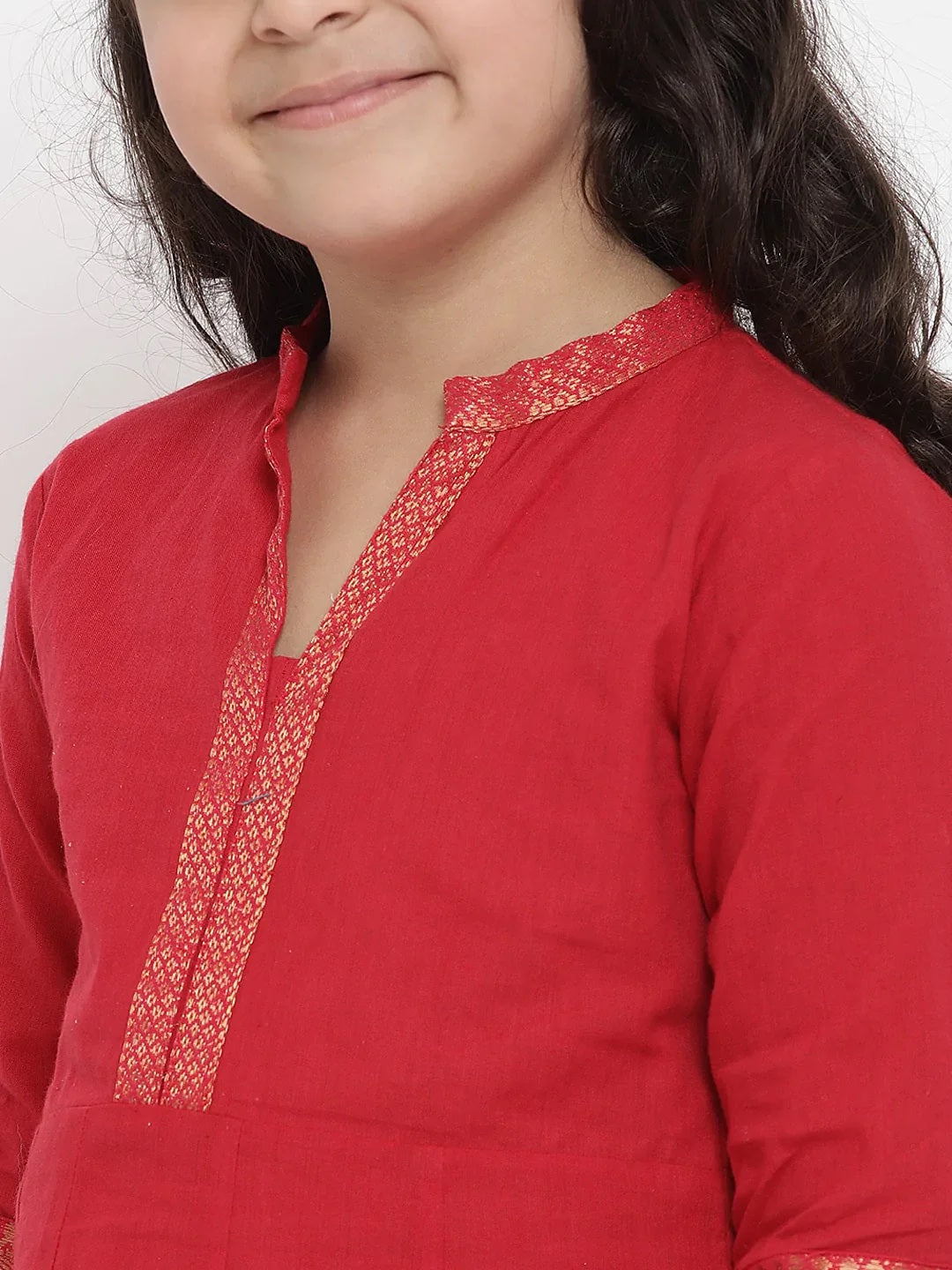 Girls Red Self Design Kurta With Palazzos