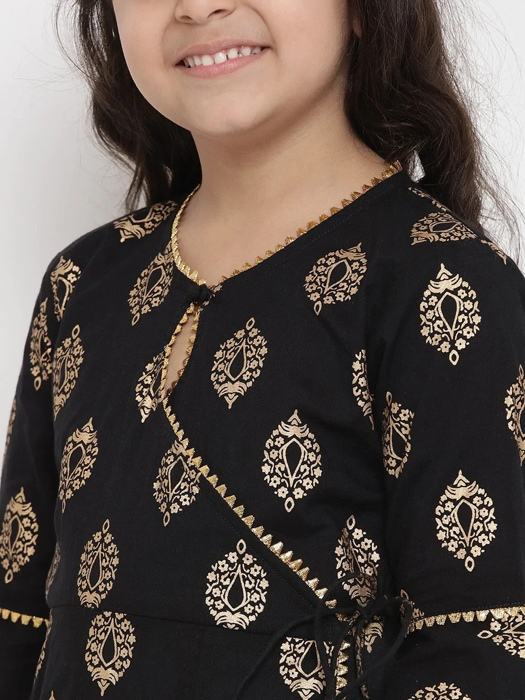 Girls Black Printed Kurta With Palazzos