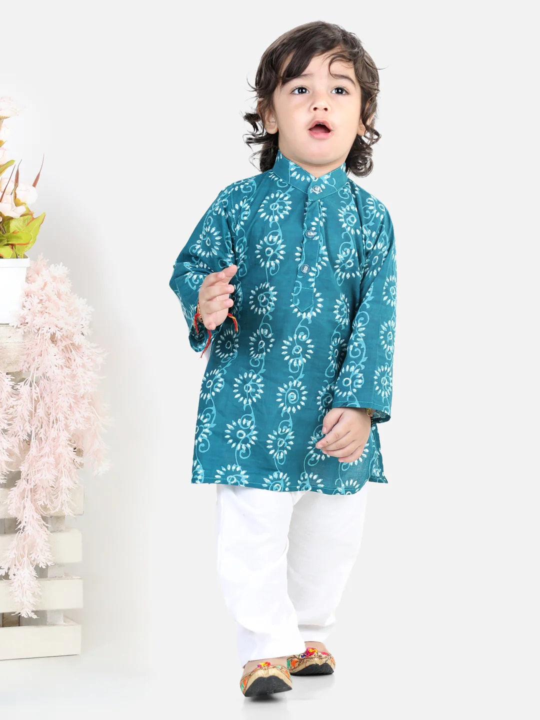 Ethnic Wear 100% Cotton Printed Kurta Pyjama For Baby Boys - Green