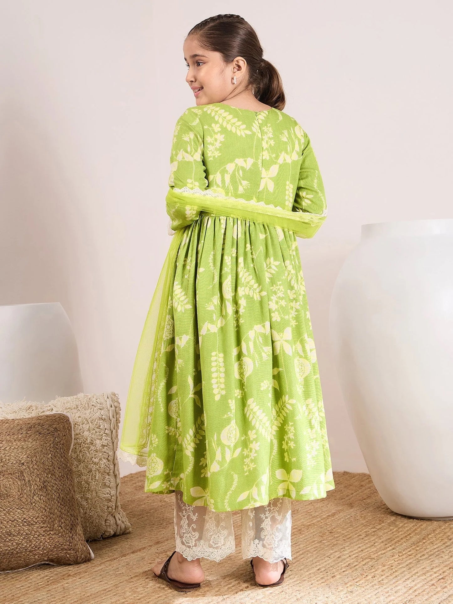 Girls Floral Printed Empire Kurta With Trousers & With Dupatta