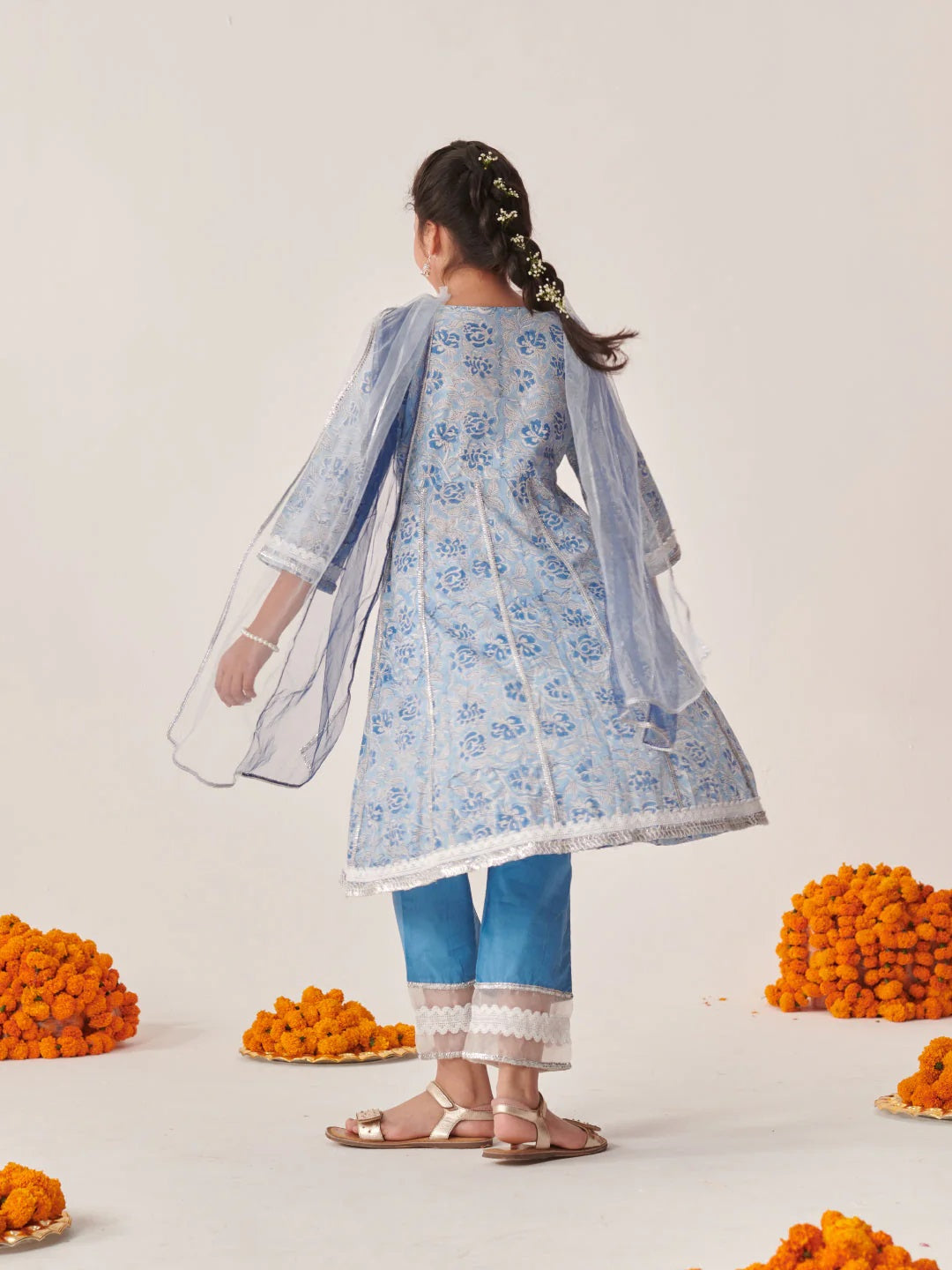 Girls Floral Printed Regular Kurta With Pyjamas With Dupatta