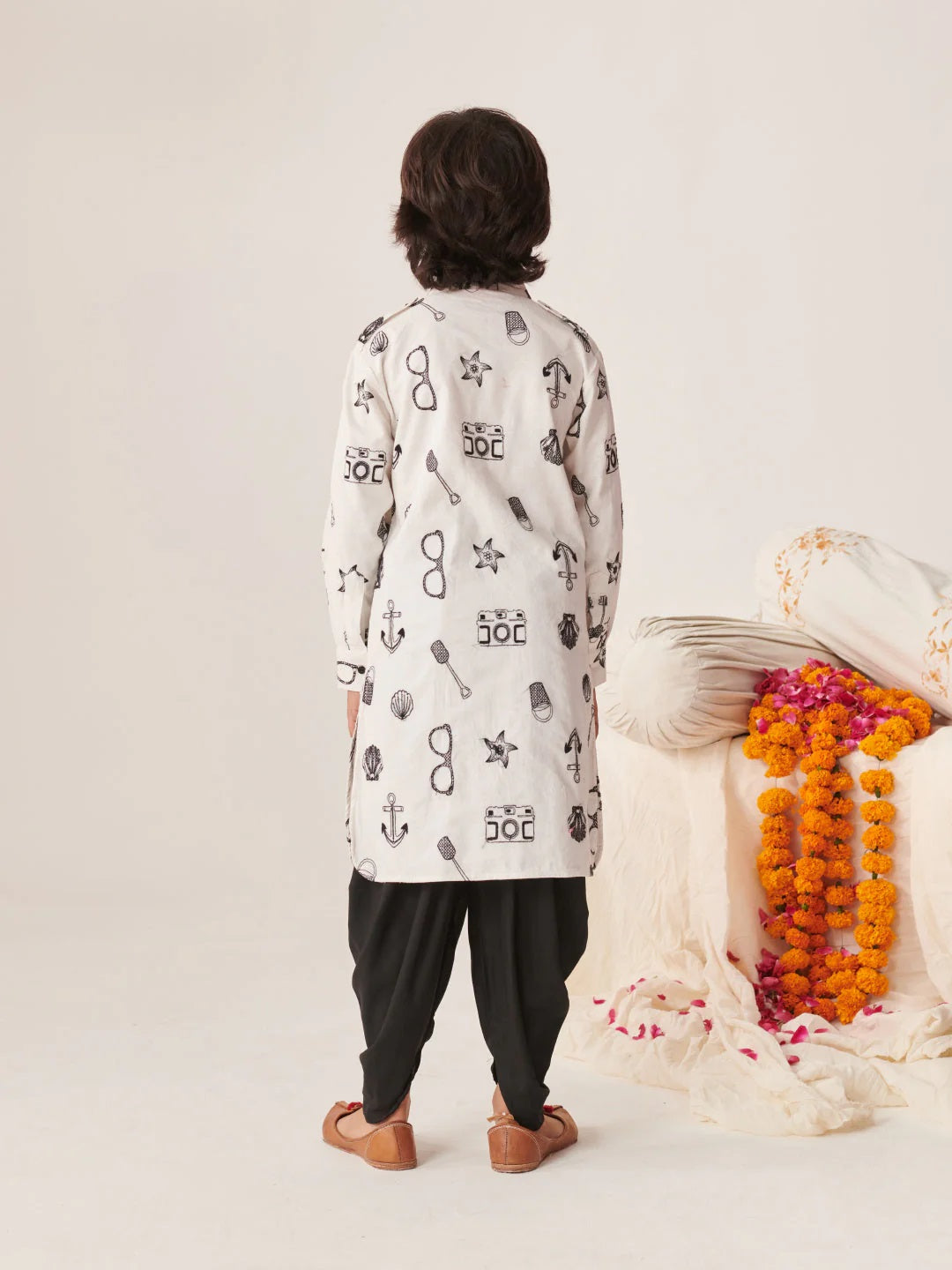 Boys Printed Regular Kurta With Dhoti Pants