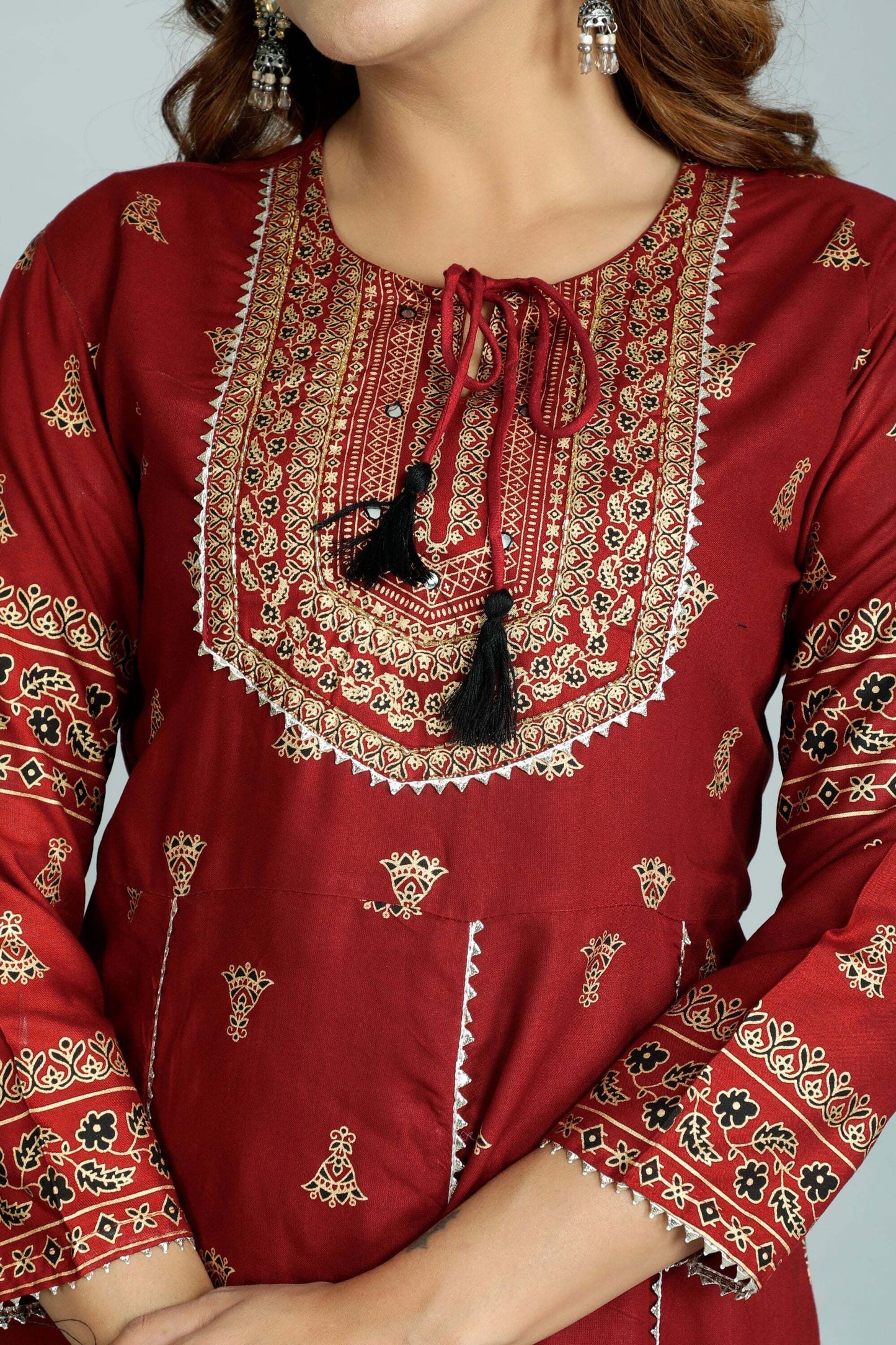 Women Ethnic Kurta With Pant and Dupatta