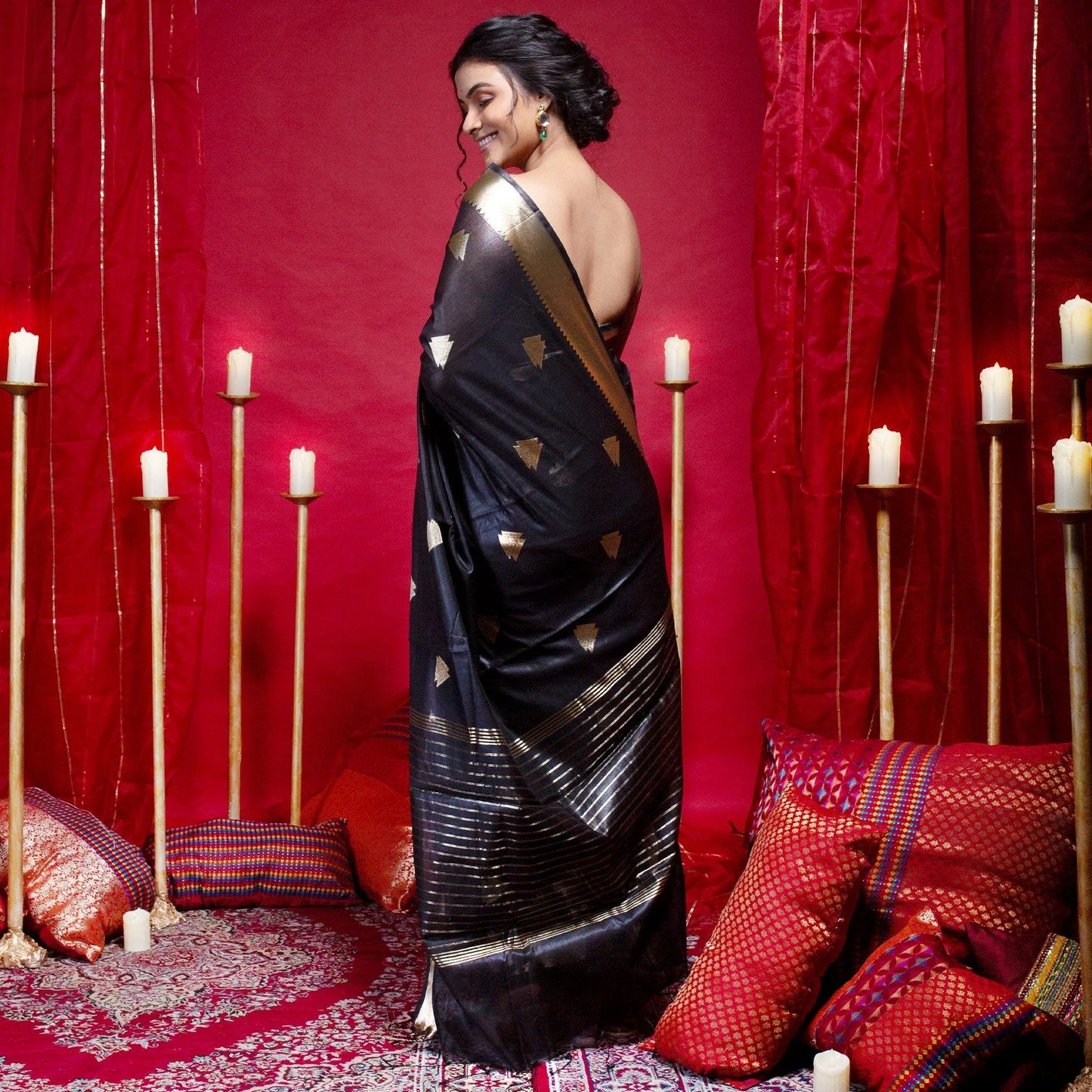 Women Banarasi Kora Organza Saree In Black Color With Triangle Zari Motifs And Border