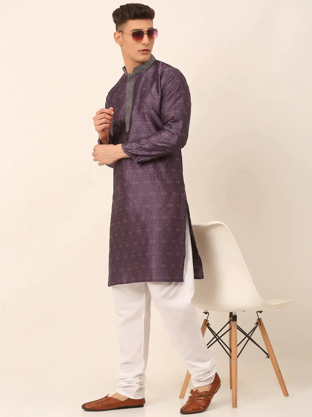 Men'S Silk Blend Collar Embroidered Kurta Only