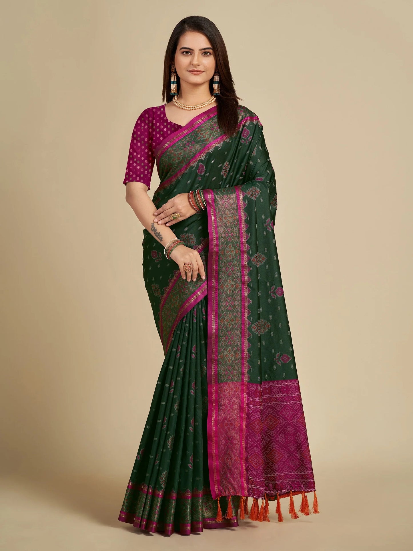 Women Party Wear Patola Silk Saree with Un Stitched Blouse