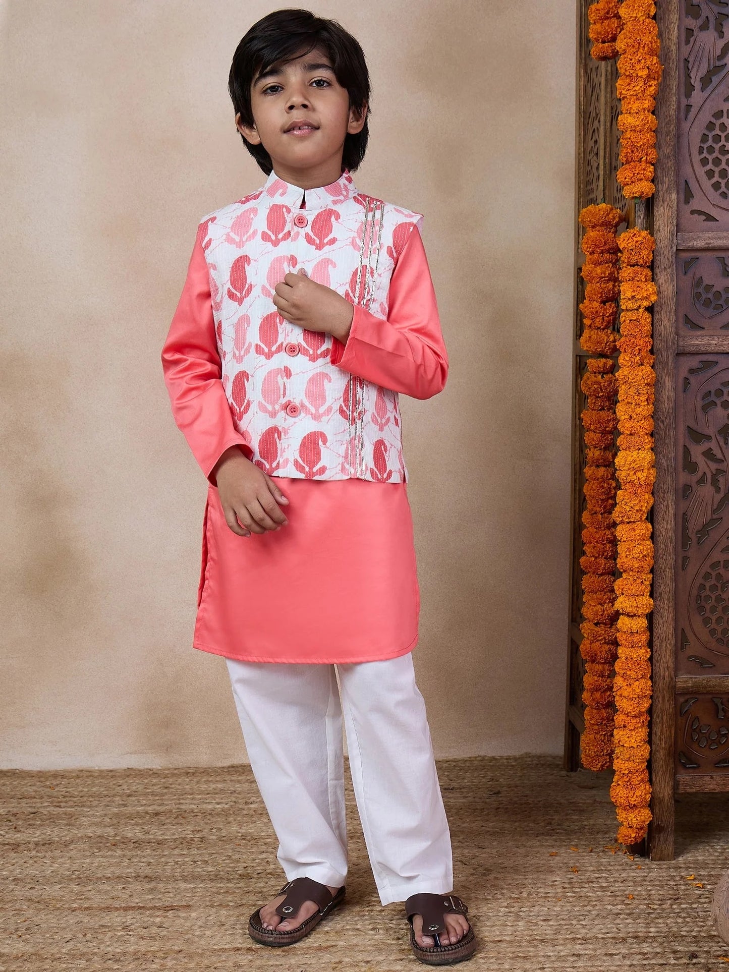 Boys Mandarin Collar Long Sleeves Straight Kurta With Pyjamas Jacket