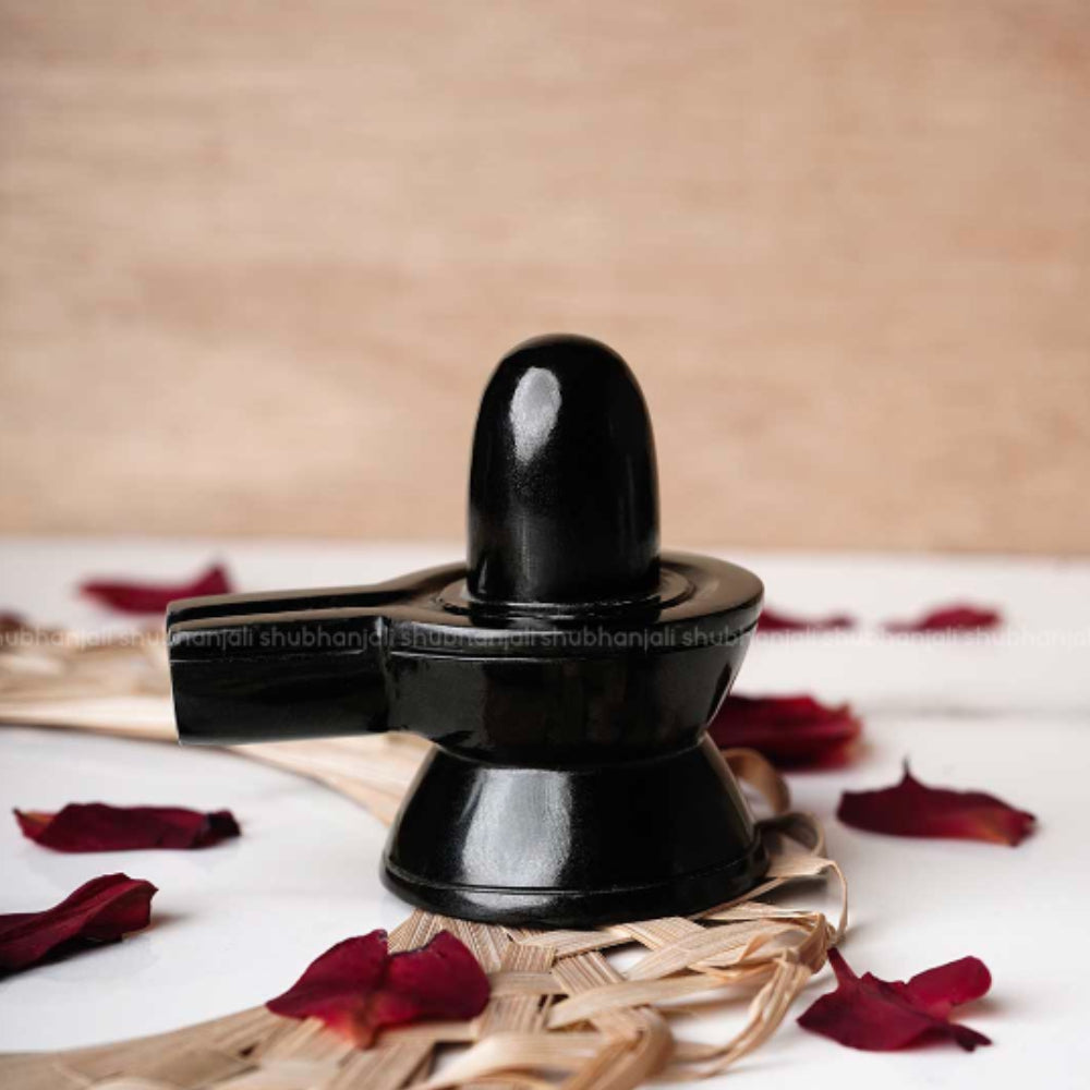 Black Agate Crystal Shivling, Crystal Idol for Worship, Shiva Lingam