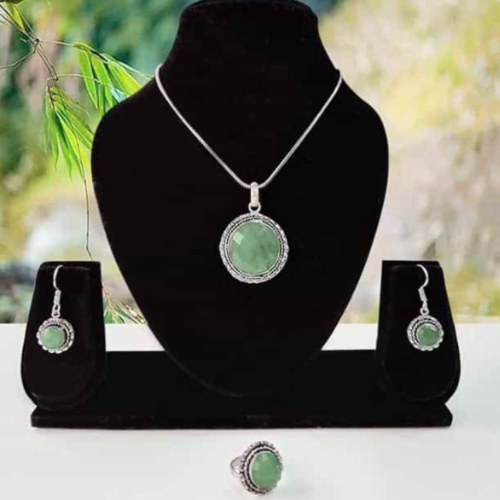 Green Aventurine Jewellery Set, Set of Chain Pendant Ring And Earring